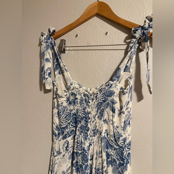 Reformation Blue Nikita Dress in Pompadour, Size 4 - Picture 7 of 9